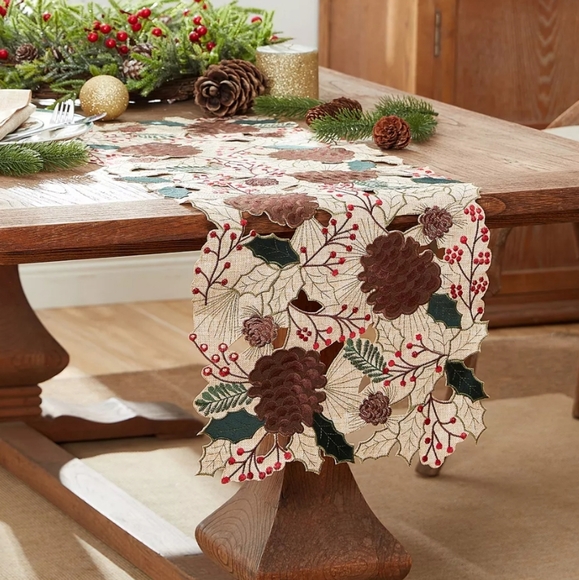 New Berry Pinecone Cutwork Centerpiece, 13" x 36" - Picture 1 of 1